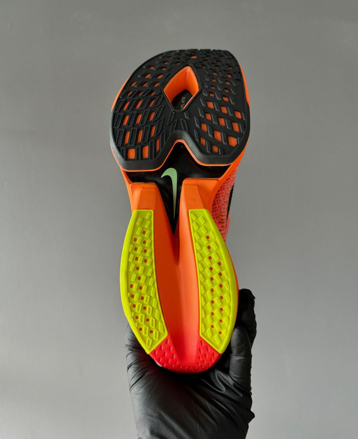NIKE ALPHAFLY 3 NARANJA
