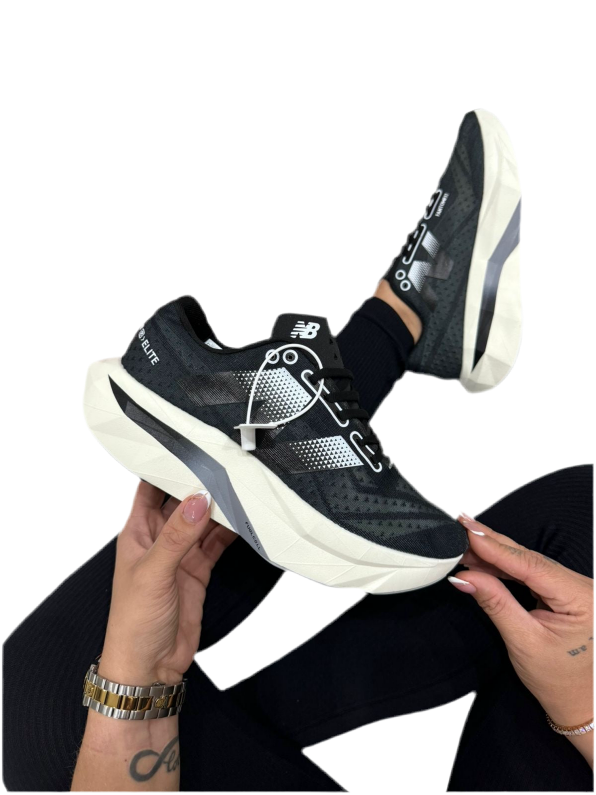 NEW BALANCE ELITE V3 FUELCELL NEGRO