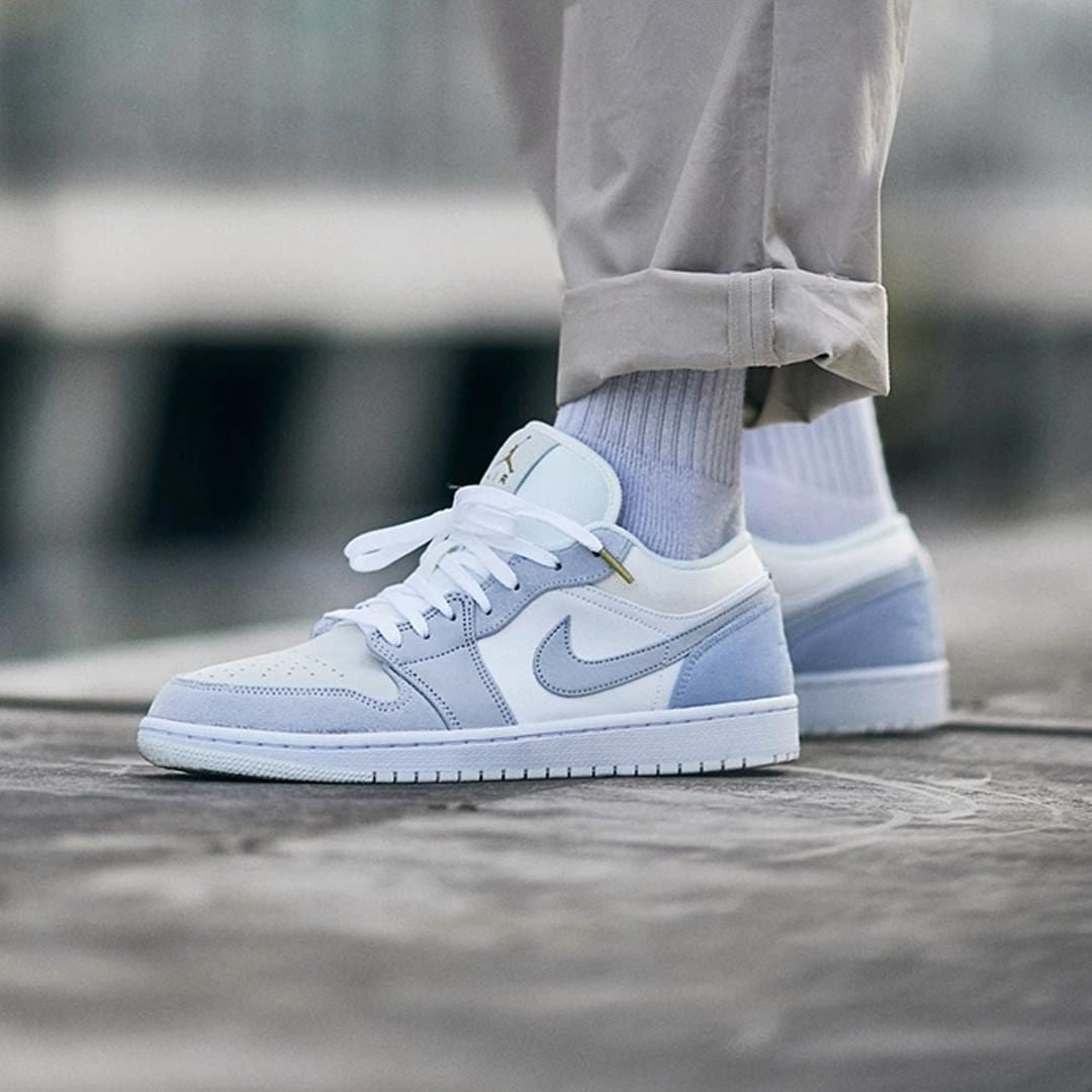 JORDAN RETRO 1 LOW PARIS