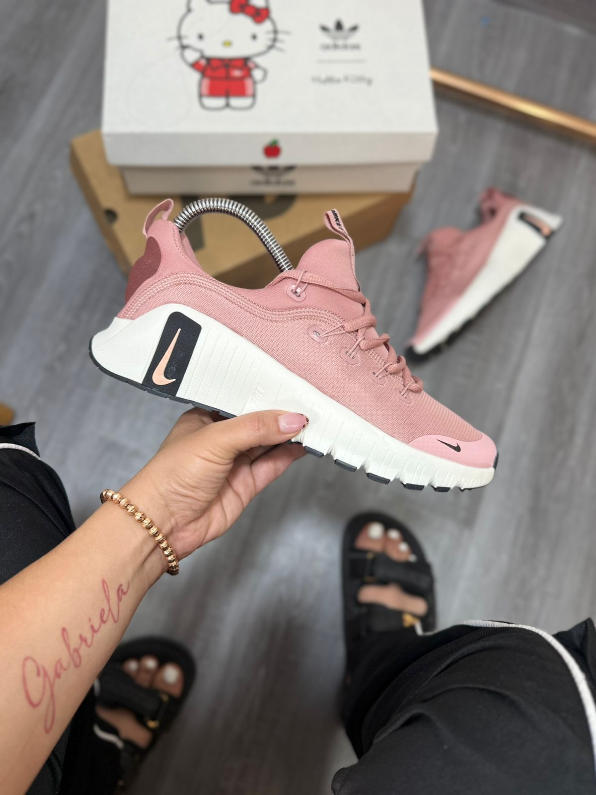 NIKE METCON ROSA