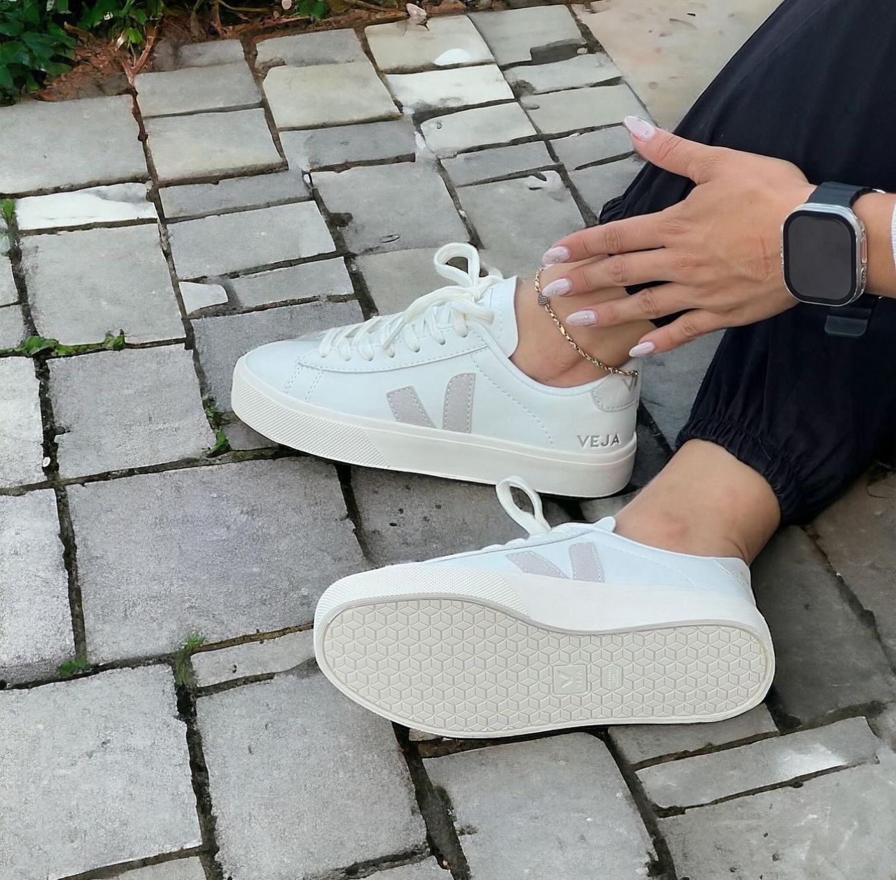 VEJA BLANCO BEIGE