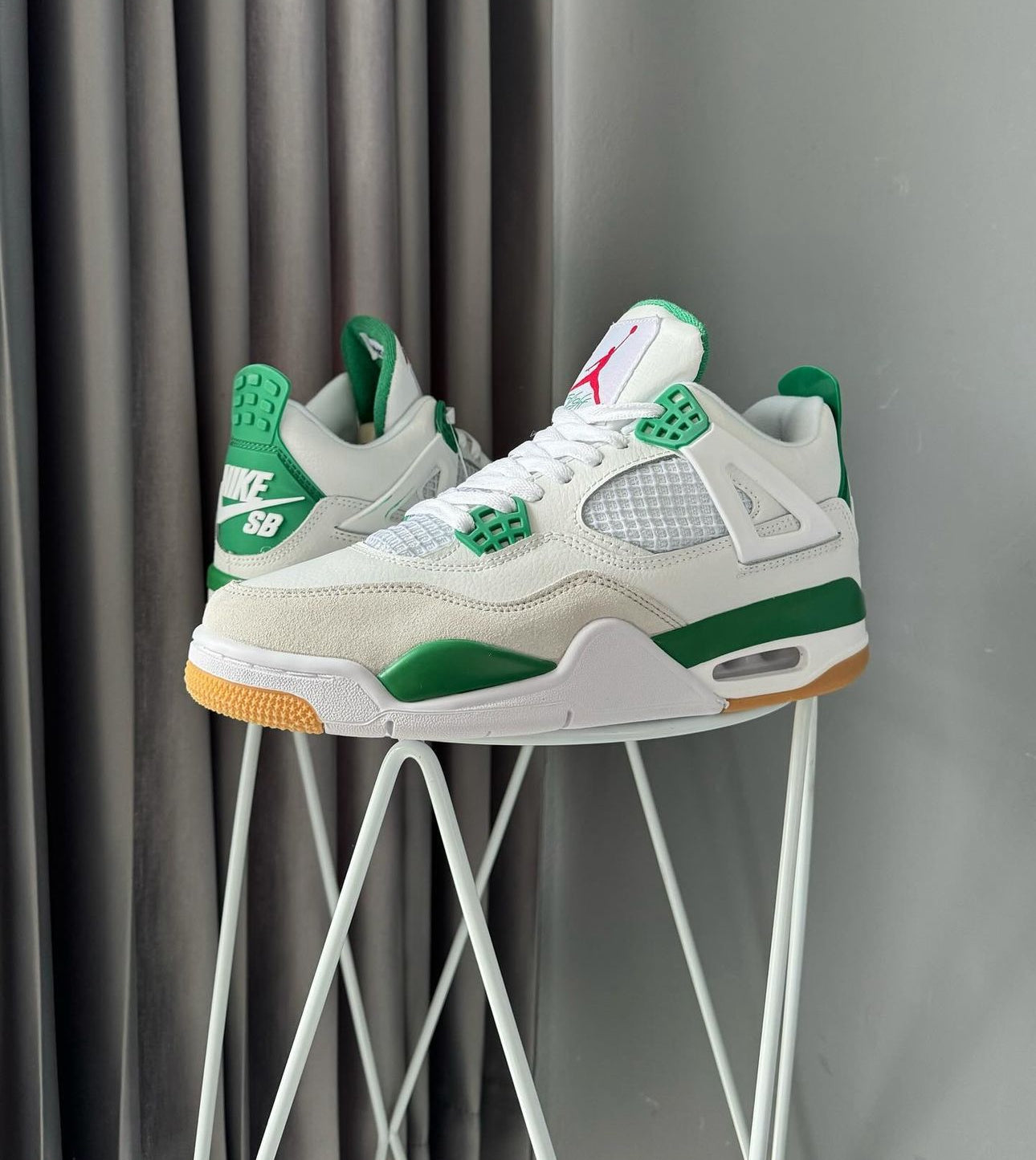 JORDAN RETRO 4 SB BLANCO VERDE