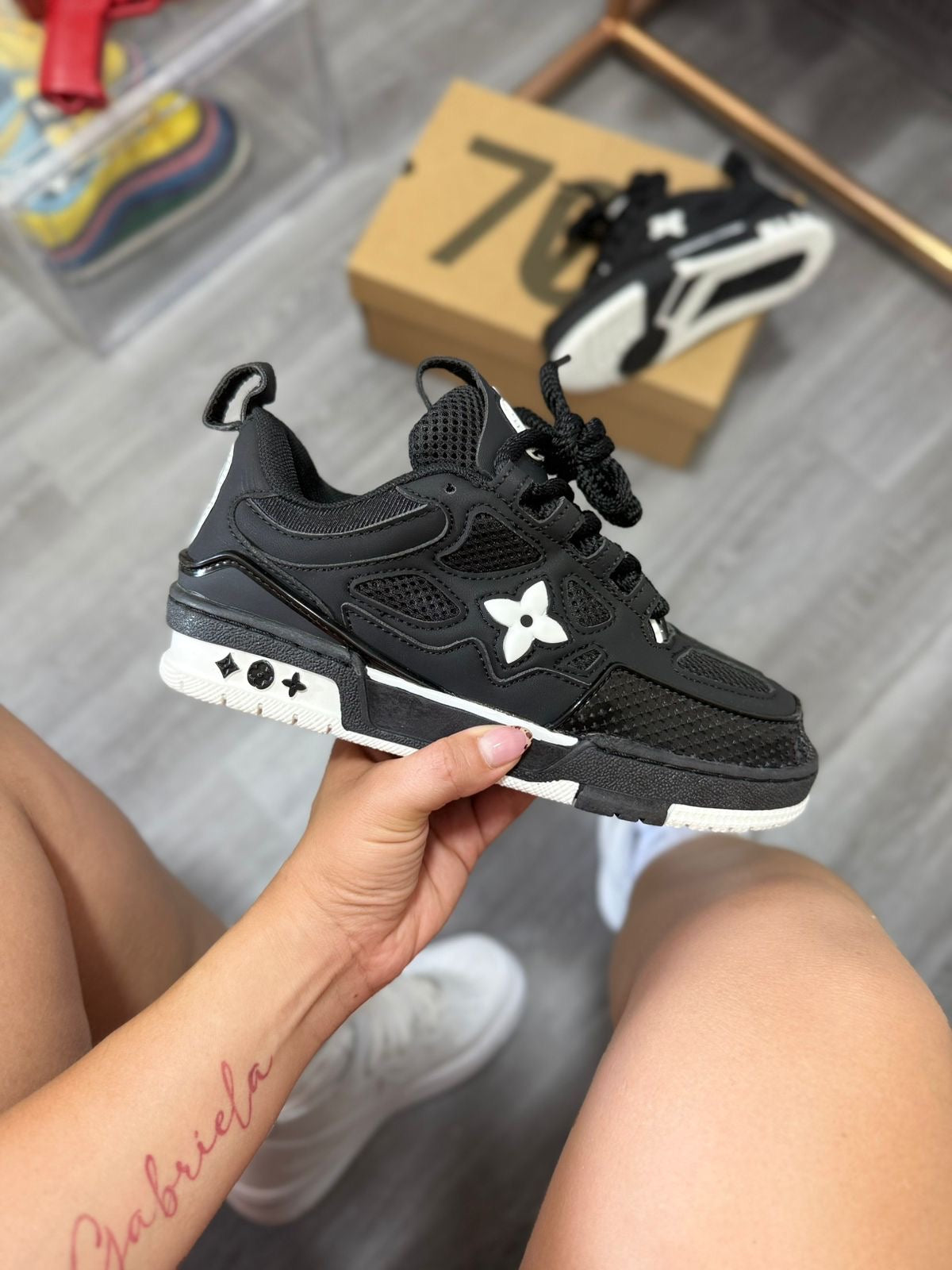 LOUIS VUITTON SKATE NEGRO