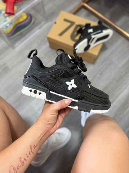 LOUIS VUITTON SKATE NEGRO