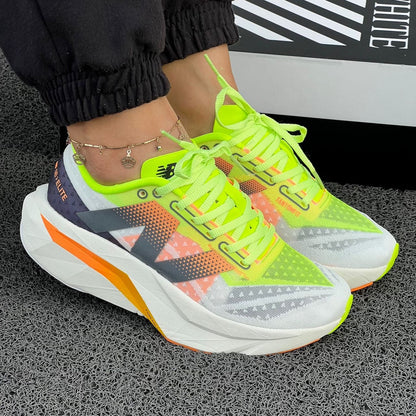 NEW BALANCE FUELCELL ELITE V4 VERDE