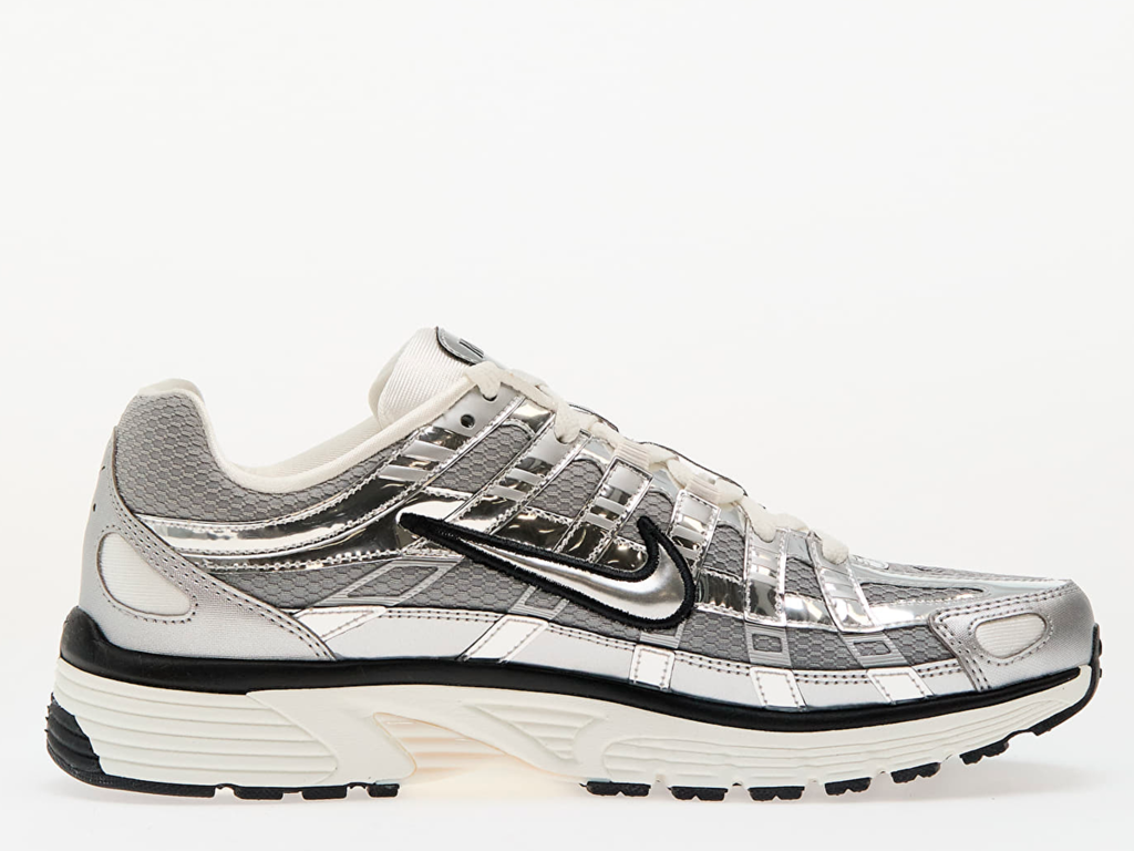 NIKE P6000 PLATEADA