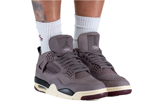 JORDAN RETRO 4 CAFE