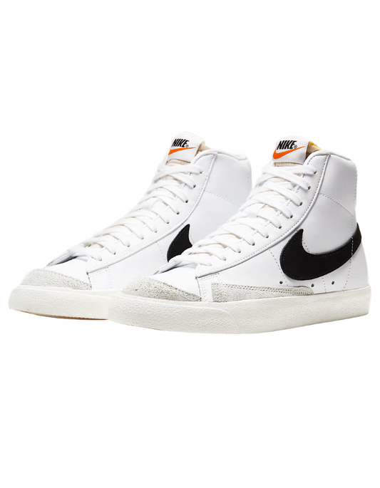 NIKE BLAZER MID