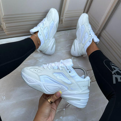 NIKE TEKNO BLANCO