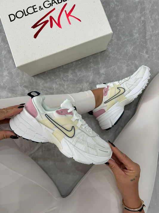 Nike V2 k blanco rosado