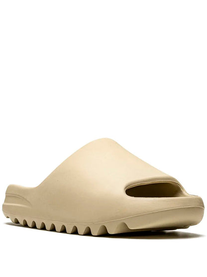 YEEZY SLIDE PURE