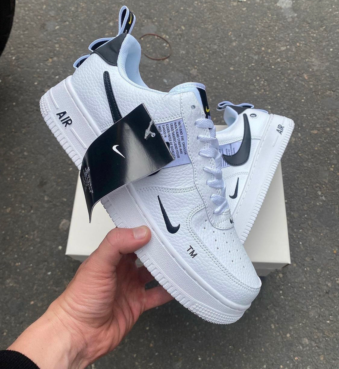 NIKE AF1 OFF WHITE